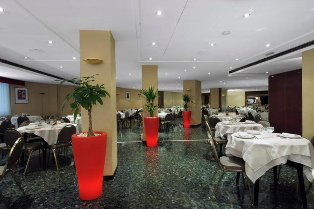 Hotel Comtes D Urgell Andorra la Vella Exterior foto